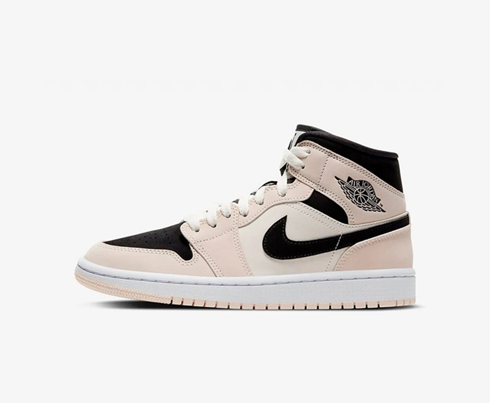 Nike Wmns Air Jordan 1 Mid 'Barely Orange' BQ6472-800